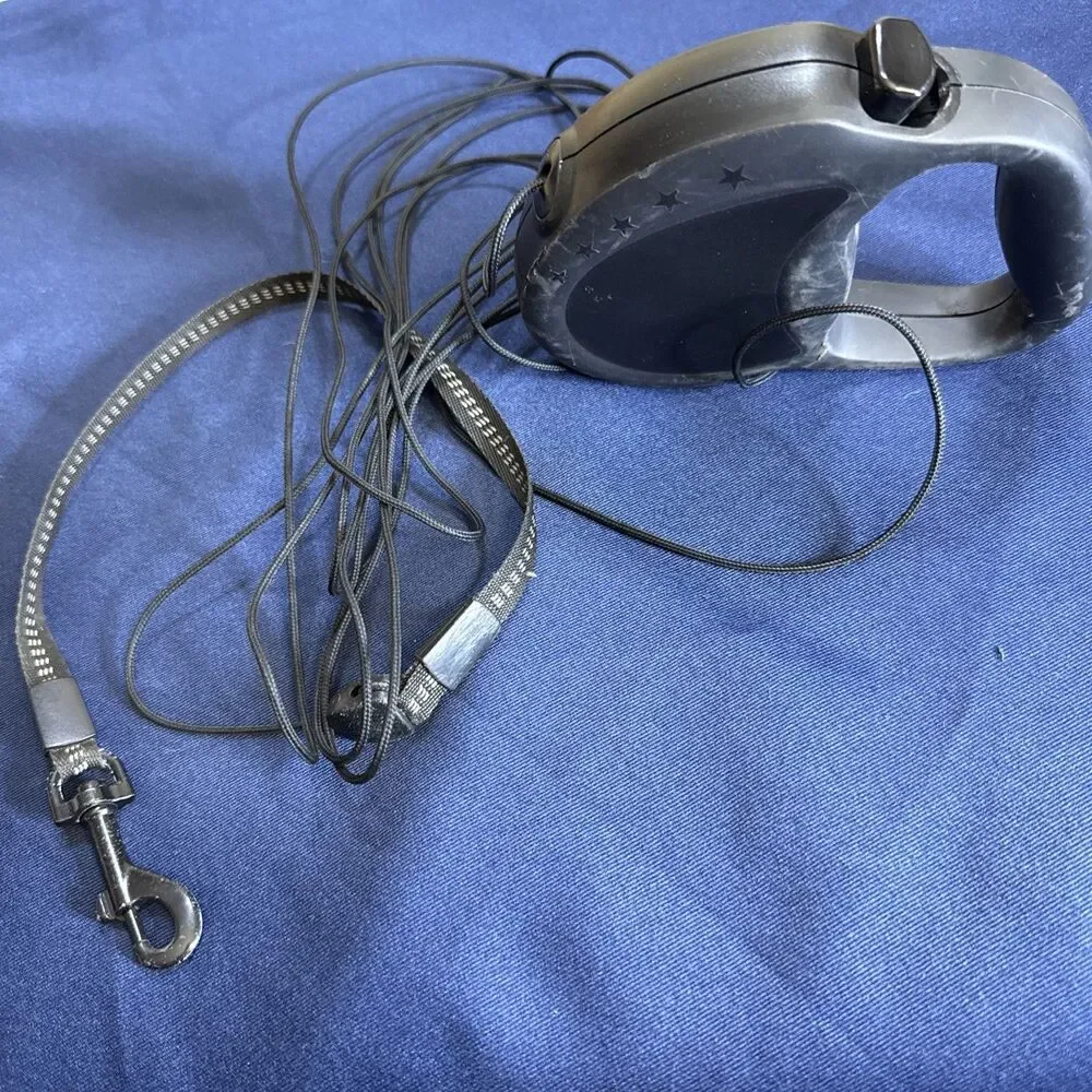 retractable dog leash 16 ft
